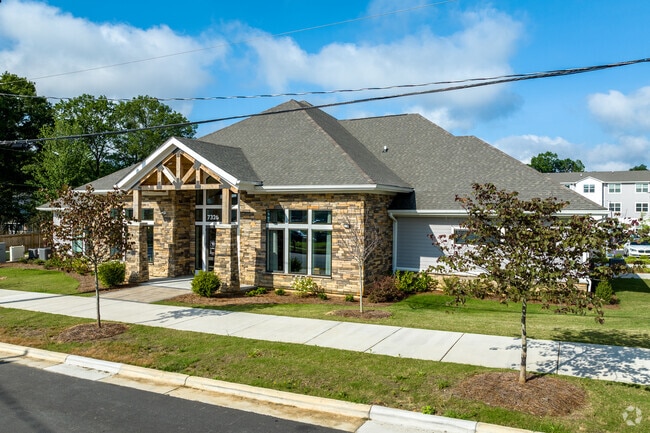 Allora Wallace Park - Wallace Park, An Alexan Community