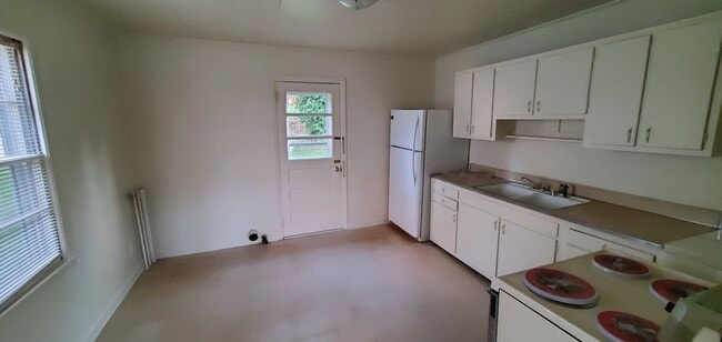 Photo - 2 Bedroom House in High Point, NC