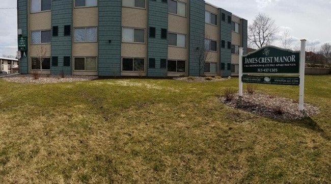 James Crest Manor - James Crest Manor