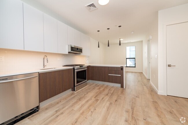 Building Photo - 1 Sewall St Rental