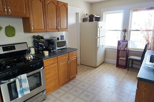 151 Forest Hills St Unit 2