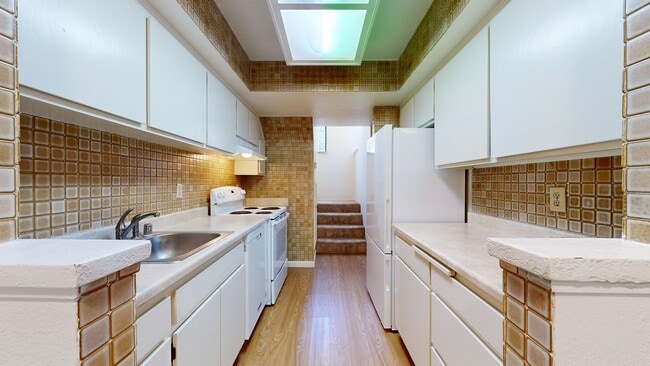 Photo - 1887 Windmill Cir