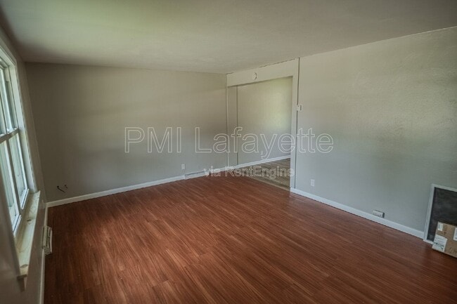 Photo - 436 Lamplighter Ln