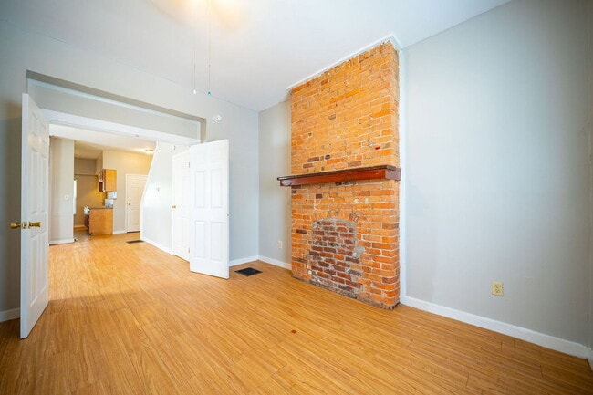 Photo - 757 Wager St
