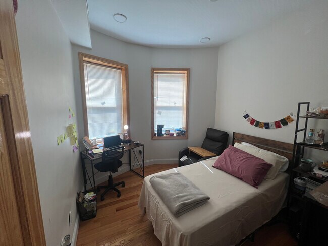 20 Winthrop St Unit 2