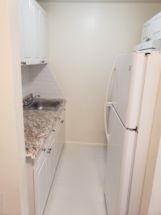 Photo - 345 Benham Ave