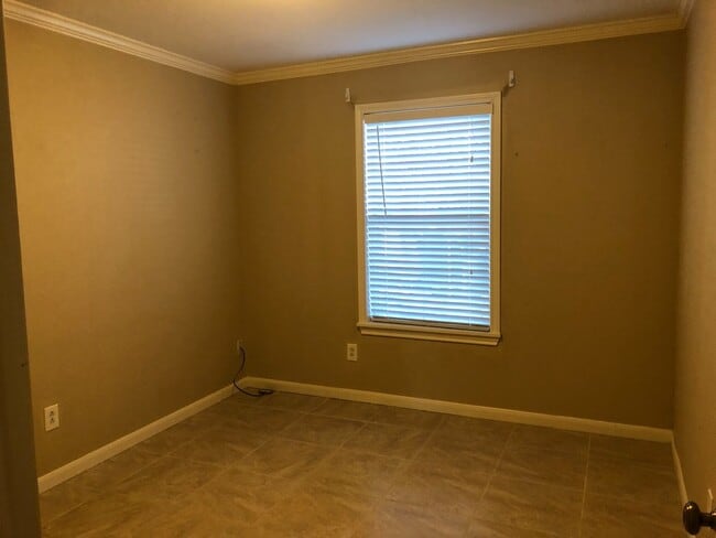 Photo - 2/1 Duplex with Fenced Backyard!