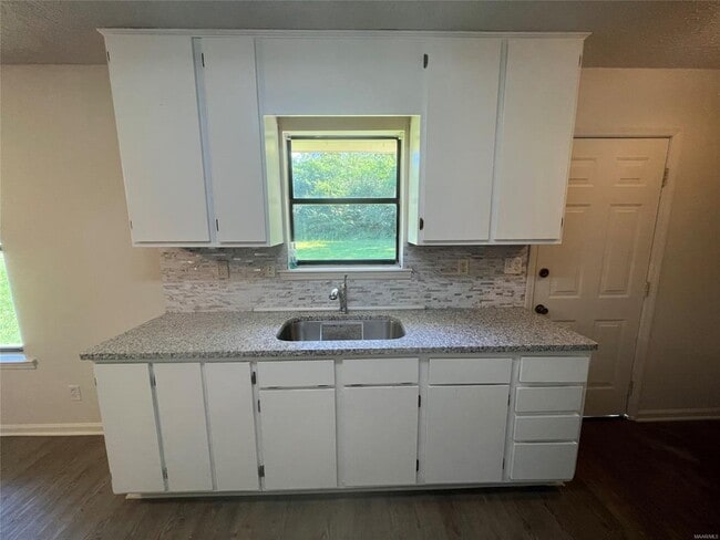 Photo - 65 Dozier Rd