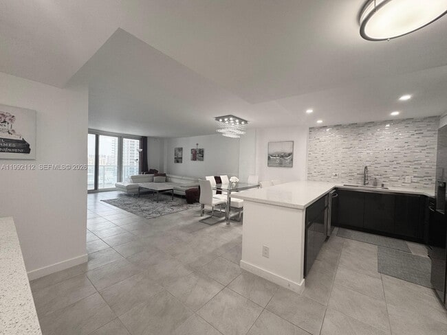 Photo - 3800 S Ocean Dr Unidad 1710