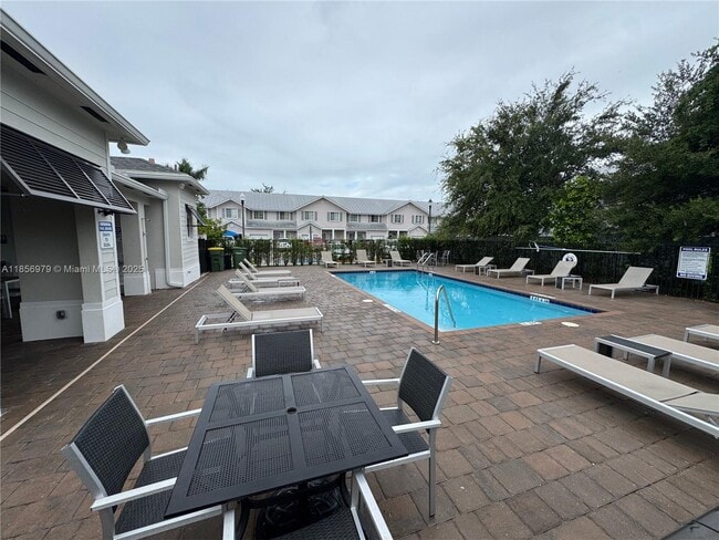 Photo - 1780 SE 9th Ave