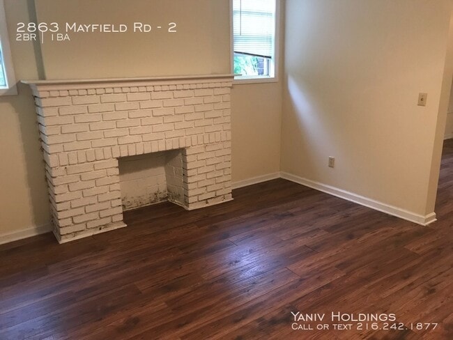 Building Photo - 2863 Mayfield Rd Unit 2
