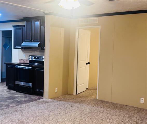 212 Cedar Ct