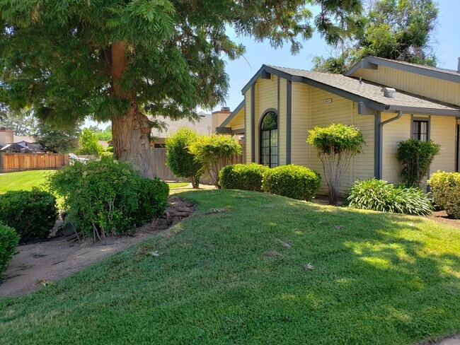 Front of Property - 4617 N Charles Ave Unit 103