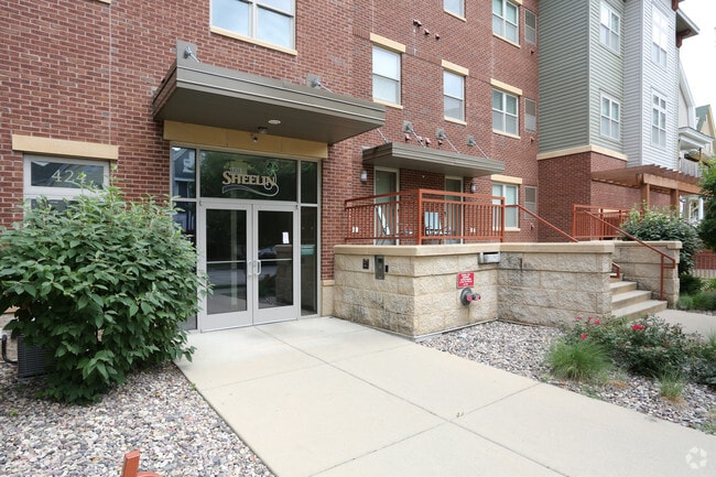 Sheelin Apartments
