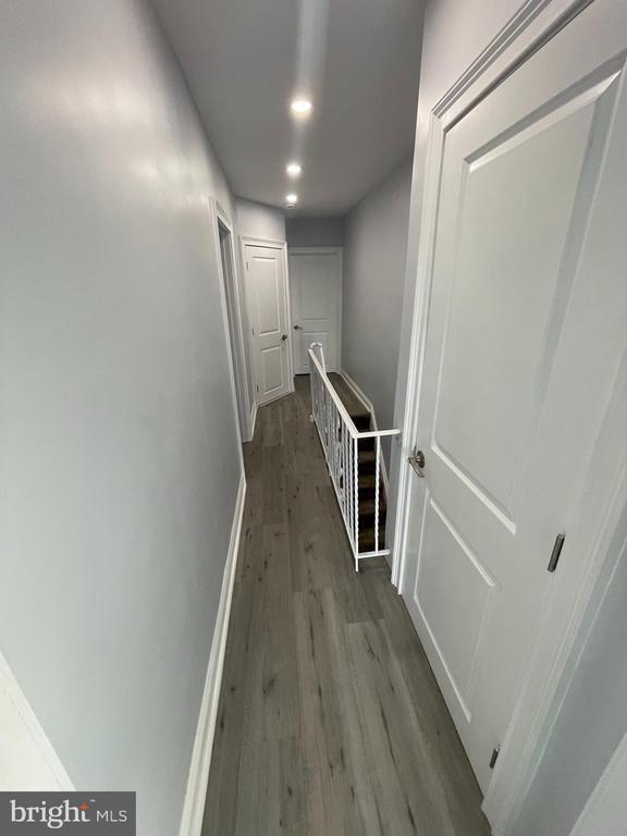 Photo - 1839 E Clementine St