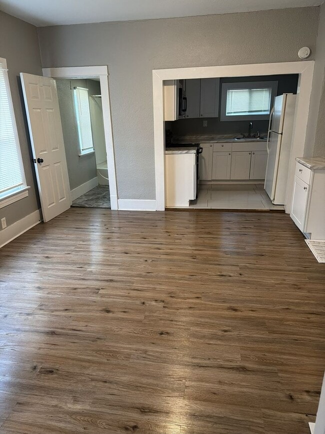 Photo - LEASING SPECIAL - MOVE IN BY 1/1/2026 AND RECEIVE 2ND MONTH OF RENT FREE. Super cute 2 br House