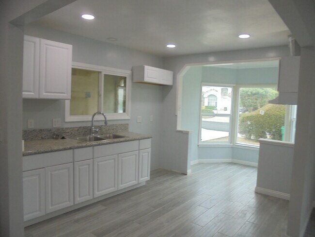 Photo - 160 E Camino Real Ave House