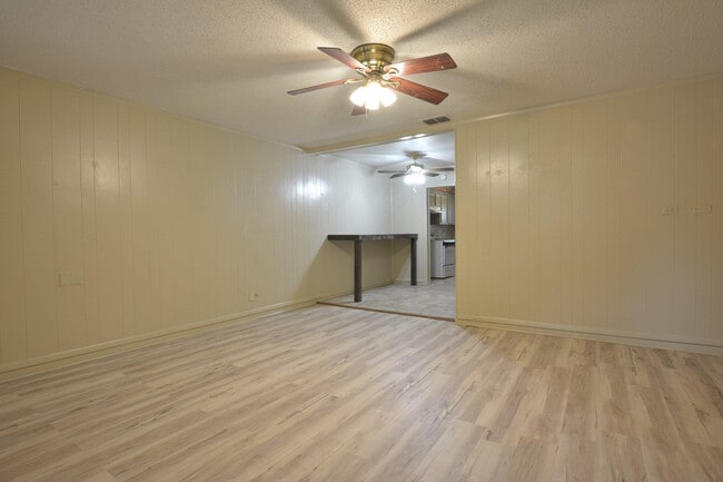2420 26th St