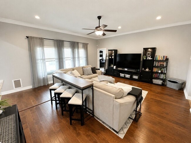 Photo - North Bossier Beauty!