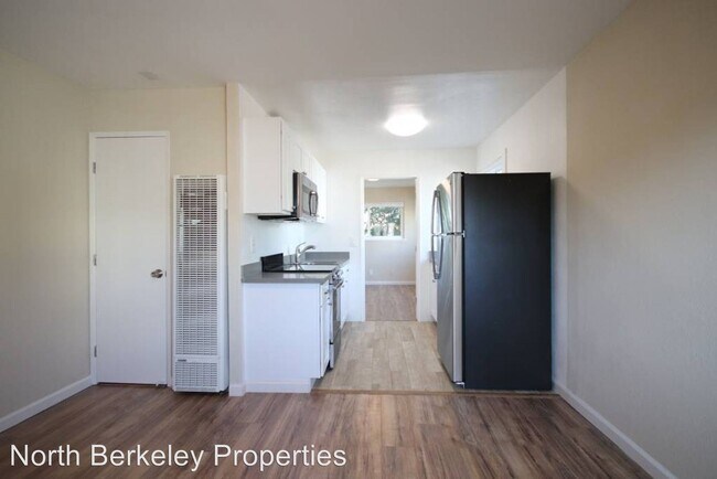 Photo - 2121 Blake St