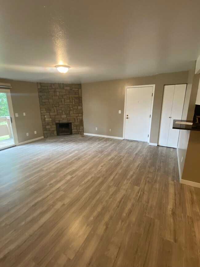 Photo - 420 Zang St Unit 3-206