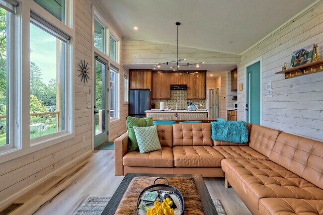 Photo - 122 Cannon St