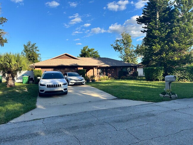 Photo - 1357 W Portillo Dr