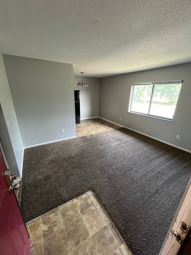 Photo - 2 Bedroom Apartment in Butler!!!