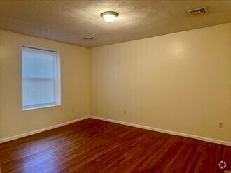Building Photo - 12 Paris St Unit 1 Rental