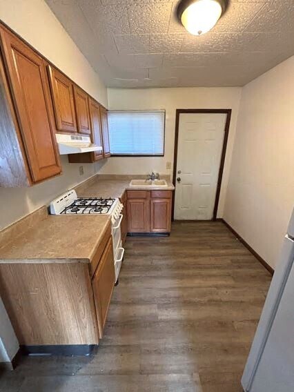 Photo - 720 4th Ave Pl