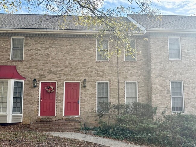 Building Photo - 5296 Weyden Trail Unit B