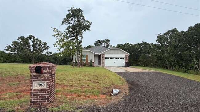 Building Photo - 17960 Lantana Loop