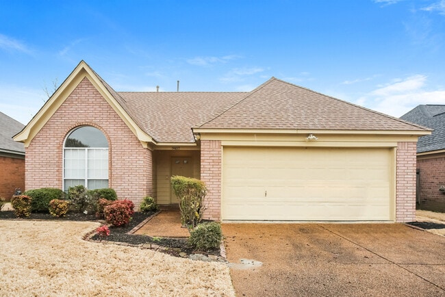 Building Photo - 9407 Garden Woods Dr Rental