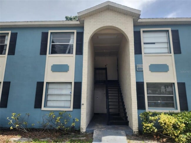 Building Photo - 2503 N Alafaya Trail Unit 1 Rental