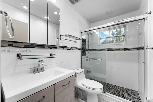 Photo - 3560 SW 107th Ct