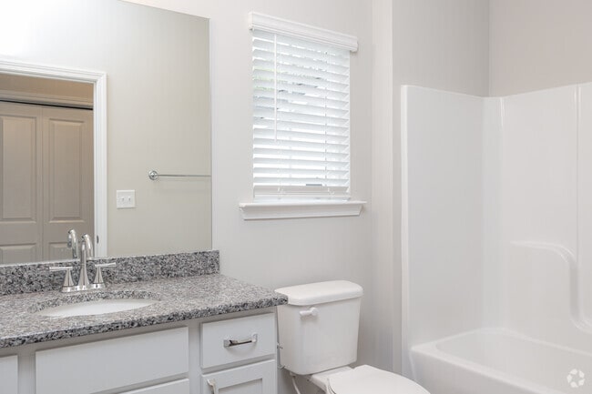 2BR, 2BA - 1,175SF | The Cypress