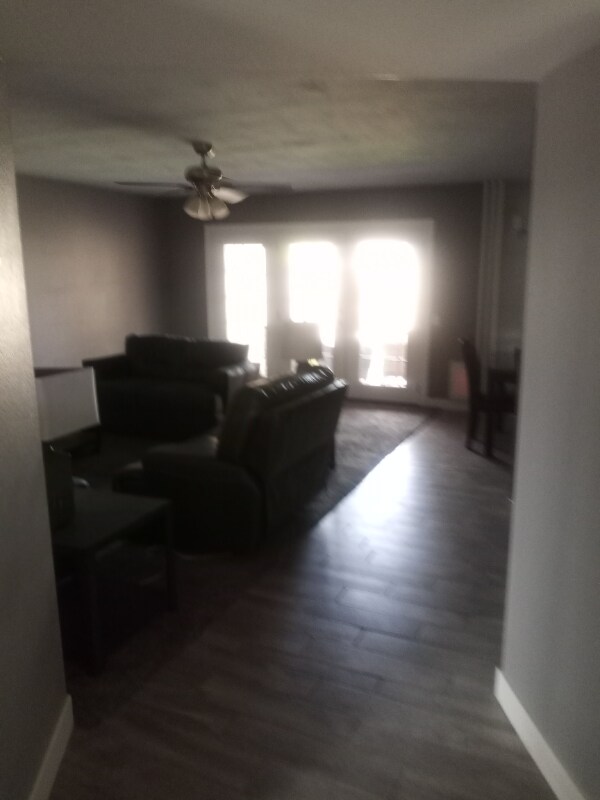 Photo - 1620 W Cambridge Ave