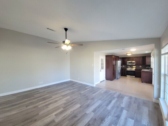 309 Iowa St