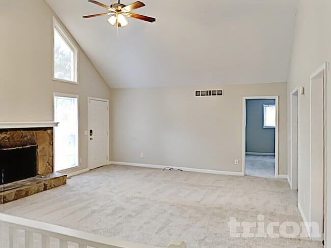 Photo - 4930 Heritage Valley Dr
