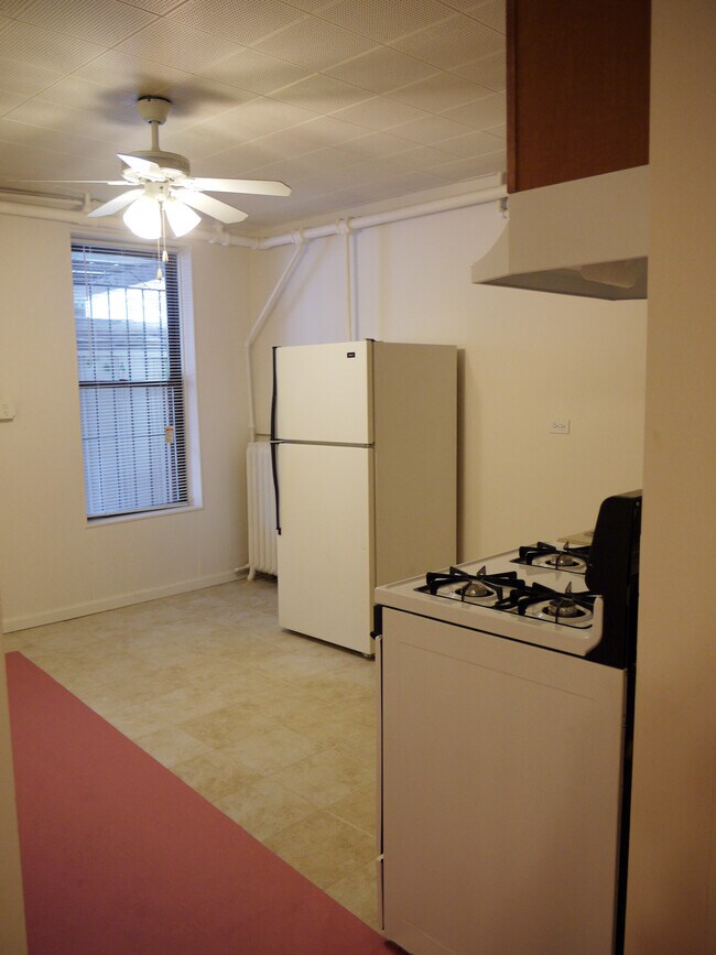 Photo - Harris Point Chicago