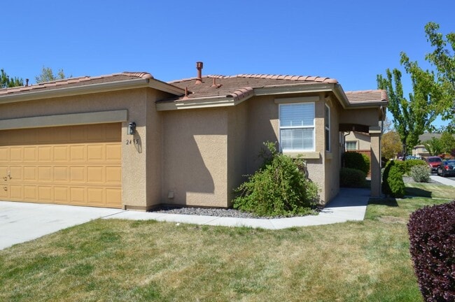 Building Photo - 2 Bedroom, 2 Bath Home