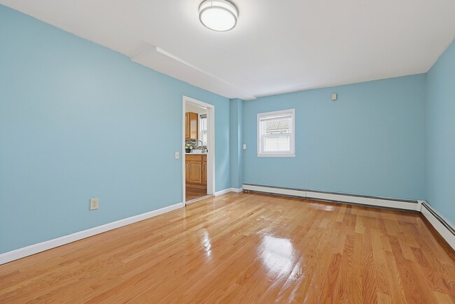 404 Bryant St Unit 2