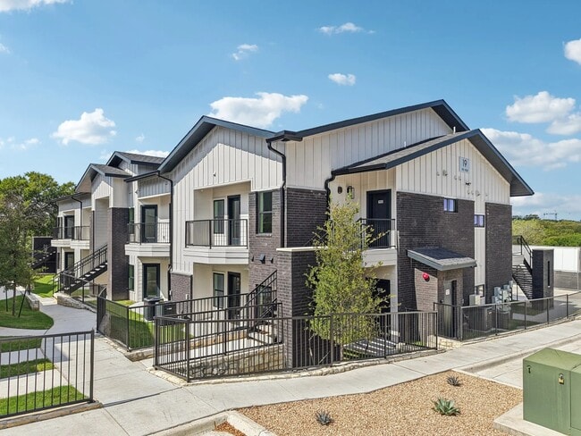 Photo - 2450 Wickersham Ln