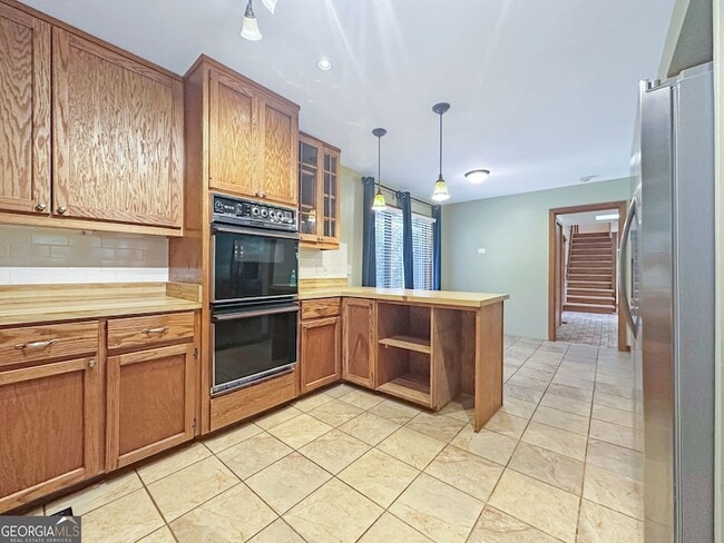 Photo - 10200 Rivertown Rd