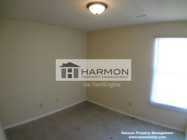 Photo - 2370 N Garland St