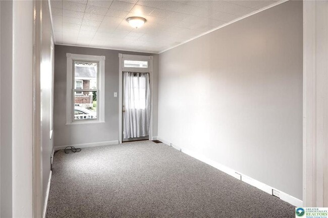 Photo - 19 N 3rd St