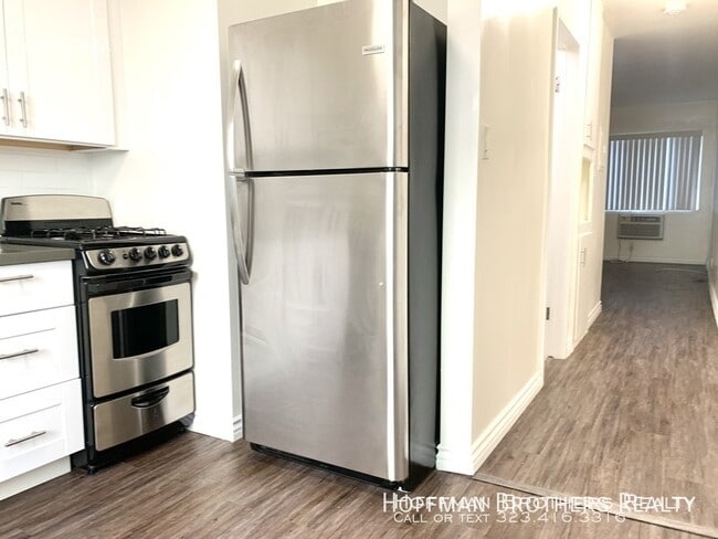 Photo - 1136 N Ogden Dr Unit 1