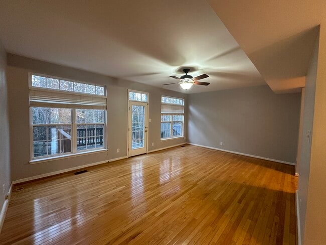 Photo - 11477 Abbots Cross Ln