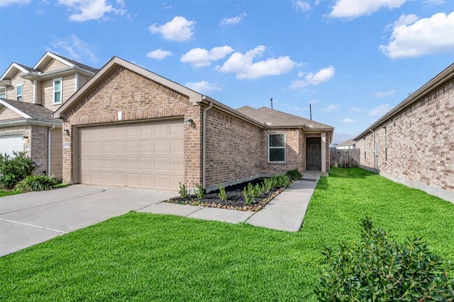 Photo - 6715 Hillsdale Creek Dr