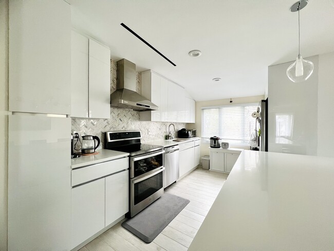 Photo - 66 Smith St Unit House